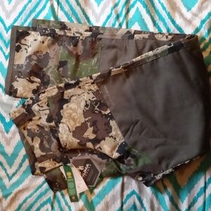 NWT Men's Camouflage Brushgaurd Pants